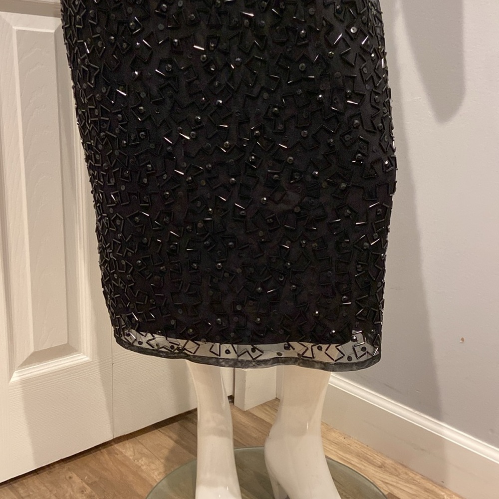 NWOT Mac Duggal geometric beaded cocktail midi - Picture 7 of 14